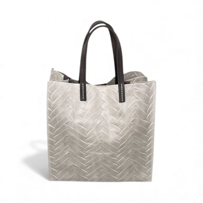 Borsa in pelle accessoriata