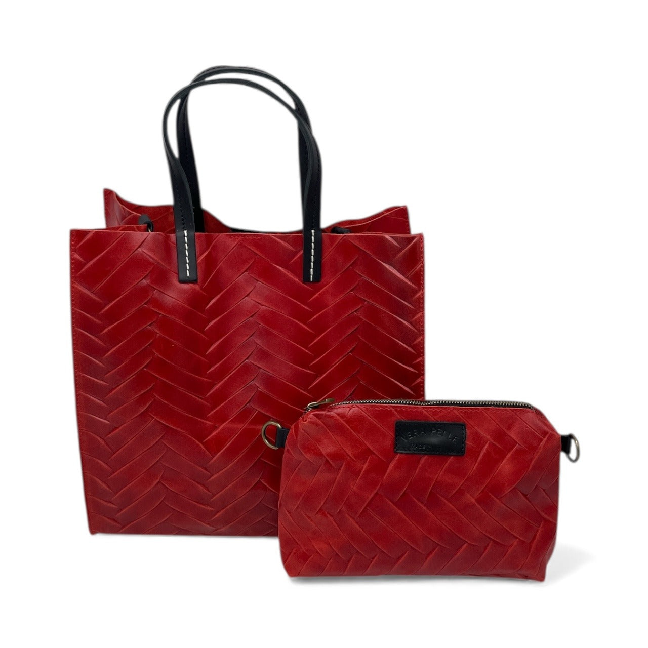 Borsa in pelle accessoriata