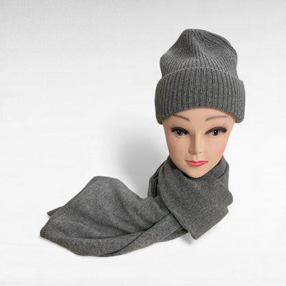 Completo sciarpa e cappello